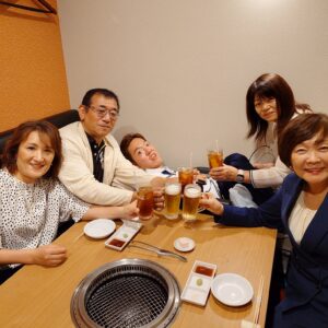寝たきり社長の佐藤仙務くんチームと焼肉