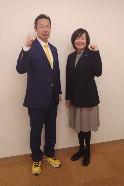 黄川田仁志内閣府特命担当大臣と